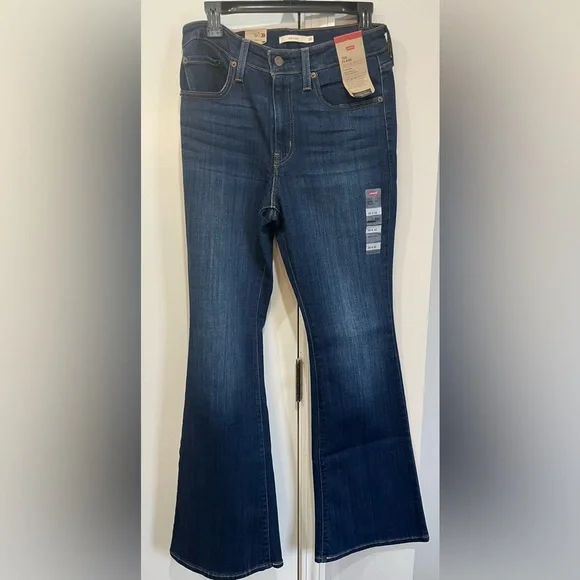 NWT 726 Levi’s High Rise Flare Women's Blue Jeans, size 30x32 - Picture 2 of 10